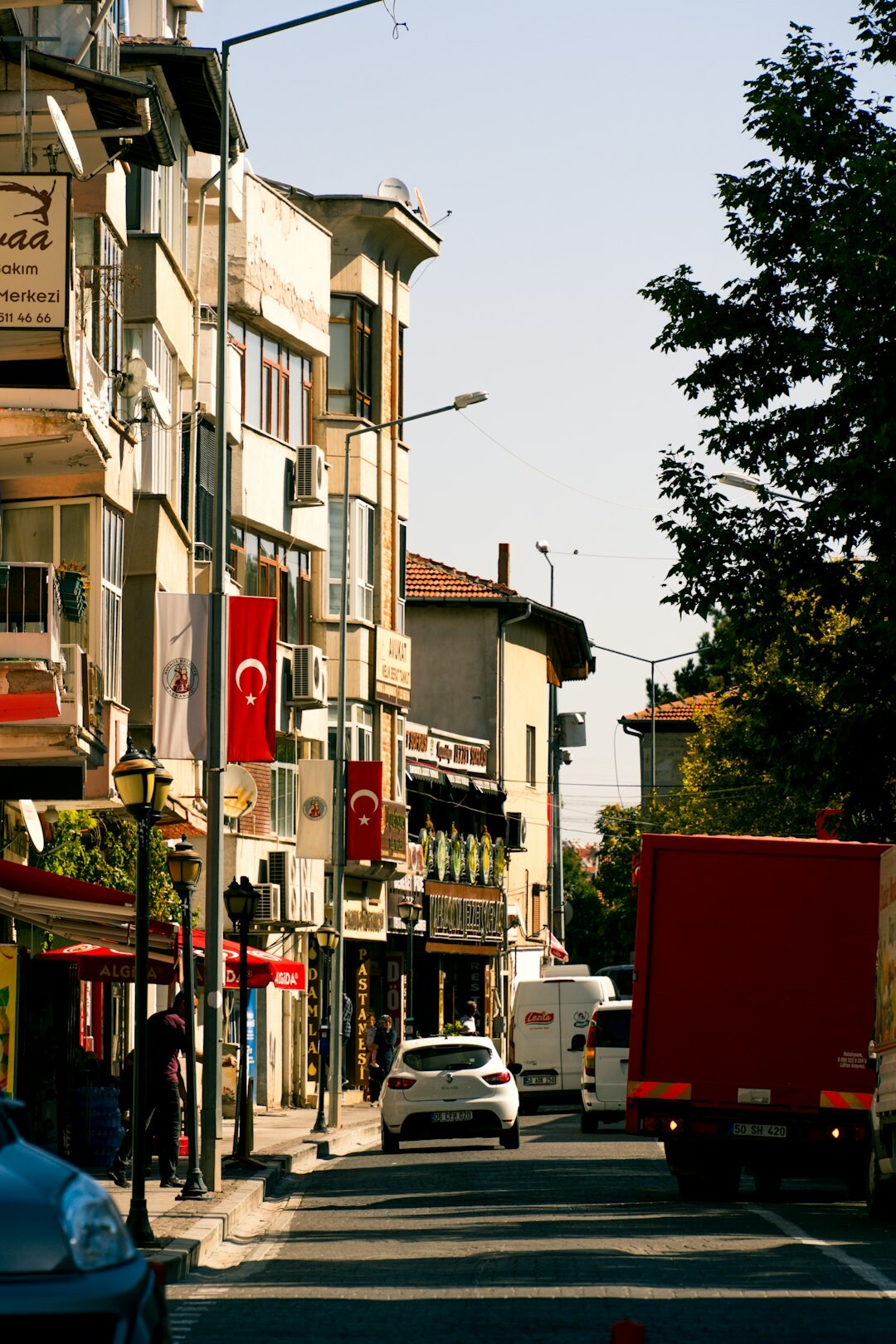 Portrait of a Turkish live television producer